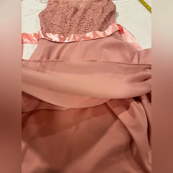 BeryLove Blush Pink Lace Cocktail Dress - Size Small - Picture 5 of 9